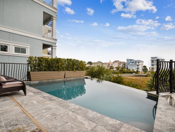 Pure Relaxation 10 Bedroom Luxury Home with Private Pool