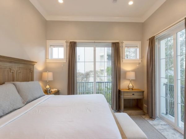 Pure Relaxation 10 Bedroom Luxury Home with Private Pool