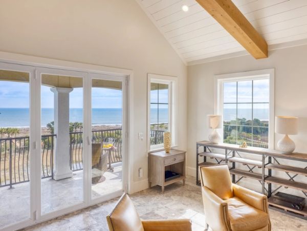 Pure Relaxation 10 Bedroom Luxury Home with Private Pool