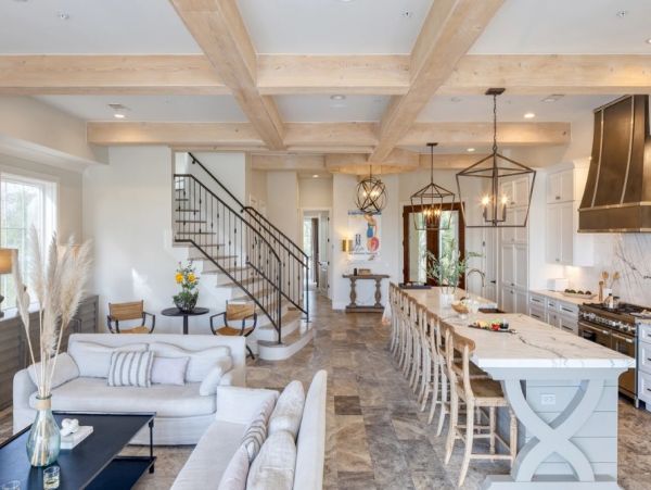 Pure Relaxation 10 Bedroom Luxury Home with Private Pool