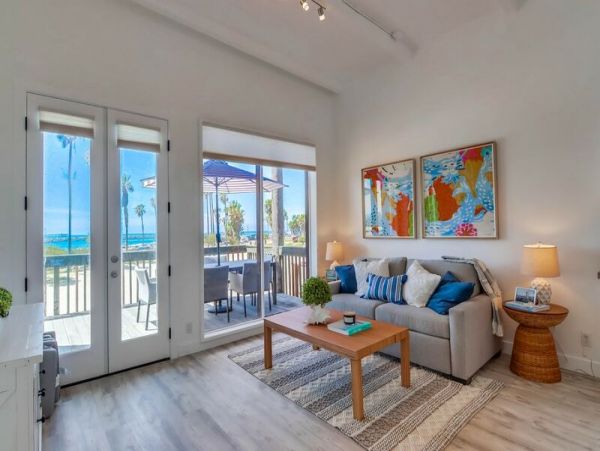 Mission Beach Oceanfront Vacation Rental Sleeps 6 Guests