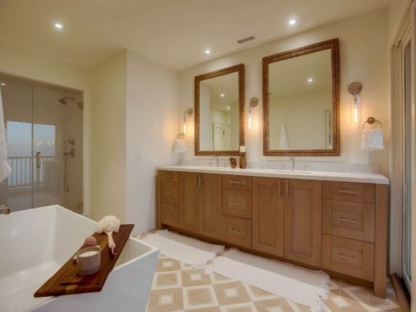 San Diego Beach Communities North Condo 998710
