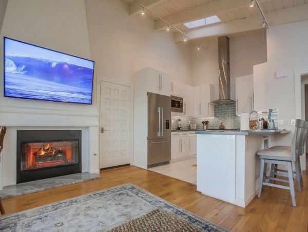 San Diego Beach Communities North Condo 998712