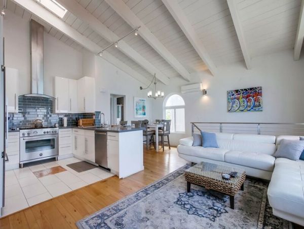 San Diego Beach Communities North Condo 998712