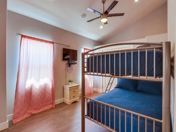 Mission Beach And Pacific Beach Condo 998722