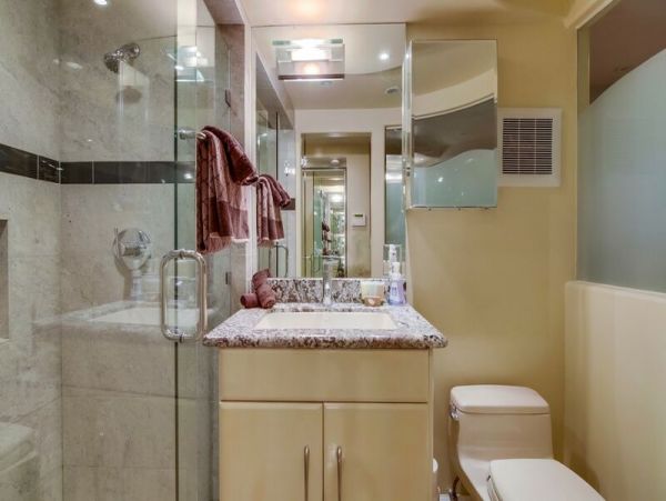 Beachfront Vacation Rental with 8 Bedrooms & Amazing Views