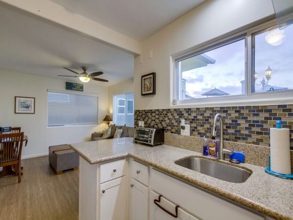 Mission Beach Home Steps From The Beach For 6