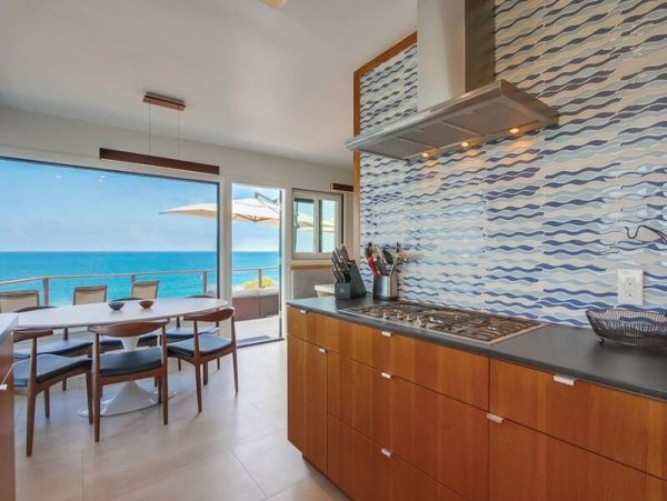 San Diego Beach Communities North Home 998738