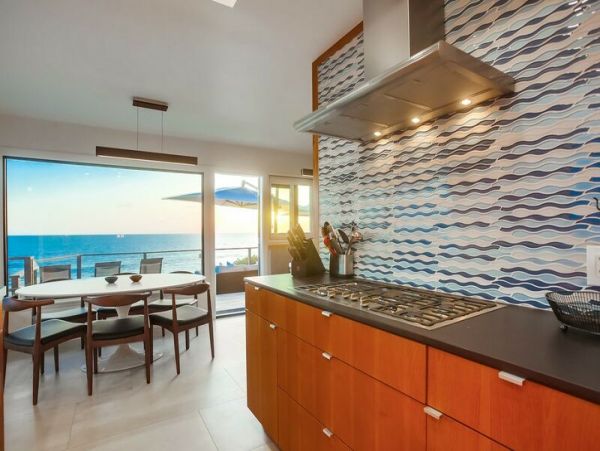San Diego Beach Communities North Home 998738