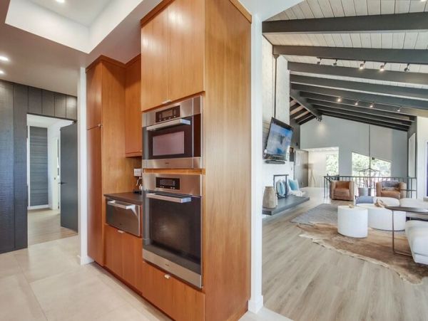 San Diego Beach Communities North Home 998738