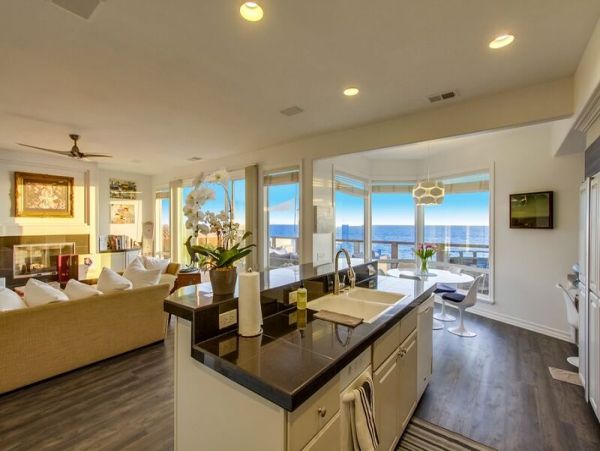 San Diego Beach Communities North Home 998748