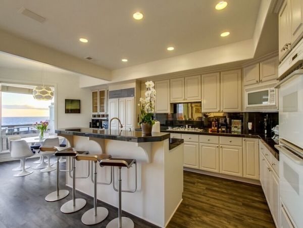 San Diego Beach Communities North Home 998748