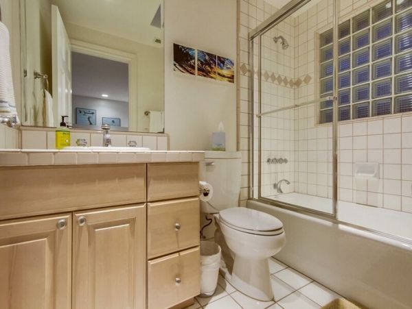 San Diego Beach Communities North Home 998748