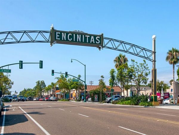 San Diego Beach Communities North Home 998748