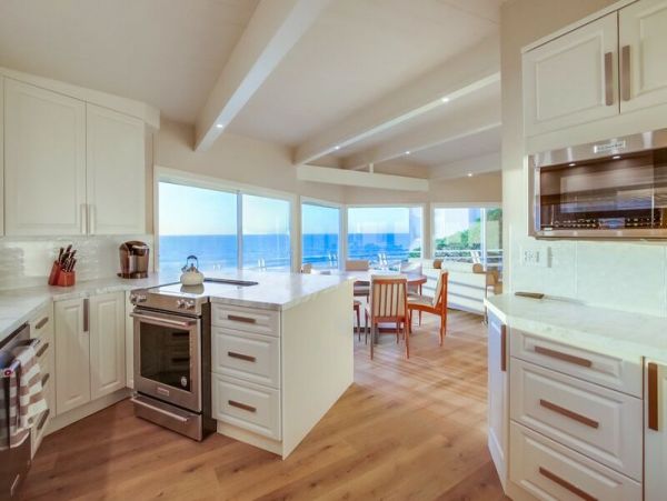 San Diego Beach Communities North Home 998756
