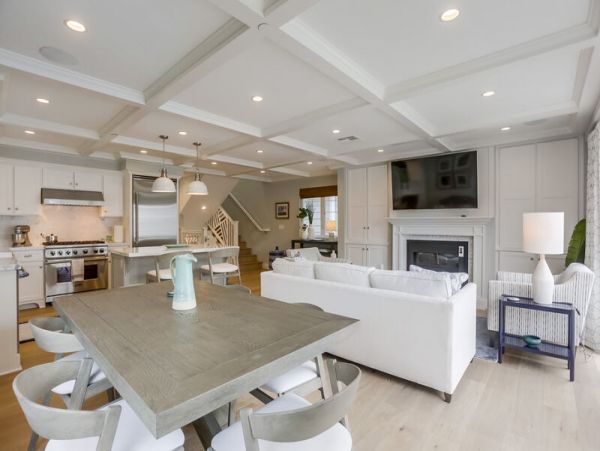 La Jolla Condo 998757