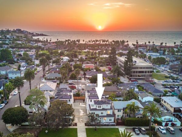 La Jolla Condo 998758