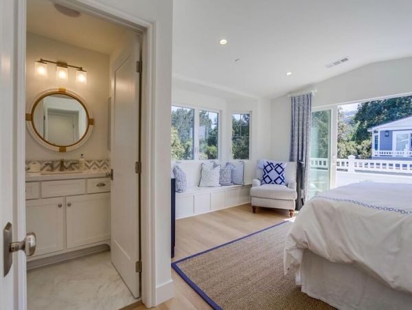 La Jolla Condo 998758