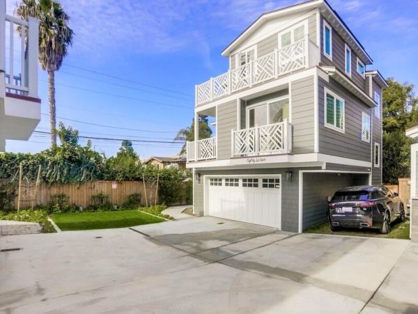 La Jolla Condo 998759