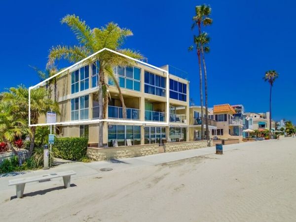 Bay Front Luxury Mission Beach Condo