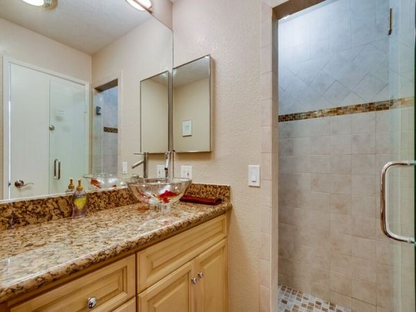 Bay Front Luxury Mission Beach Condo