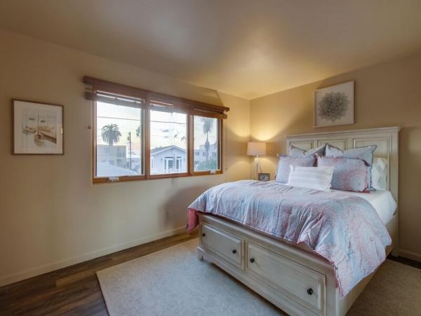 La Jolla Condo 998770