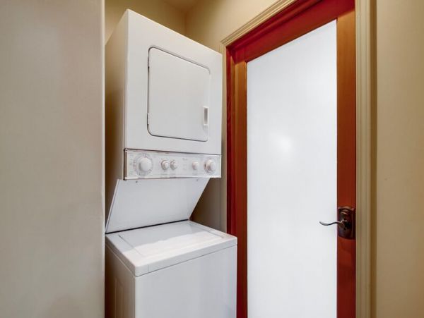 La Jolla Condo 998770