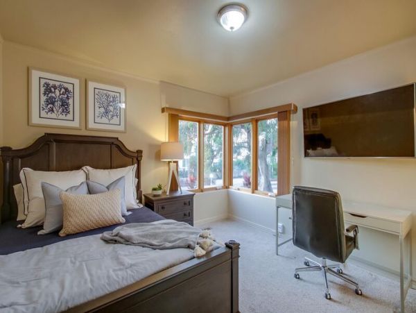 La Jolla Condo 998771