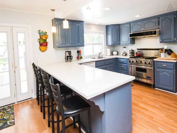 Anaheim Home 998773