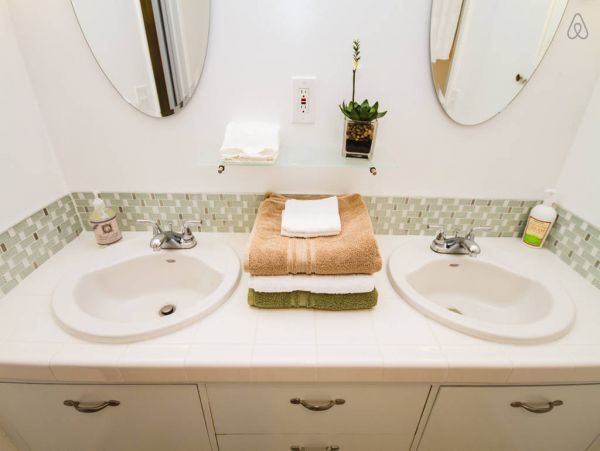 Anaheim Home 998773