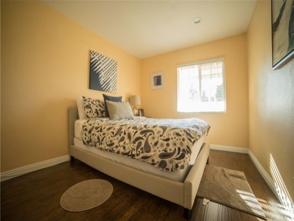 Anaheim Home 998774