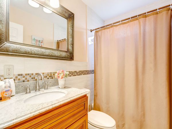 Anaheim Home 998774
