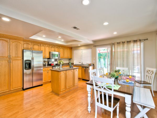 Anaheim Home 998776
