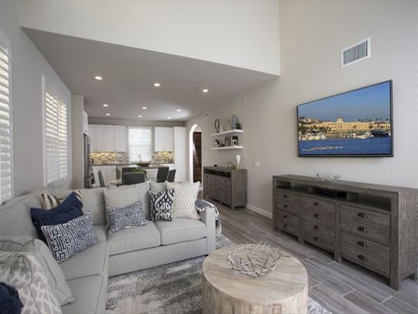 Anaheim Home 998778