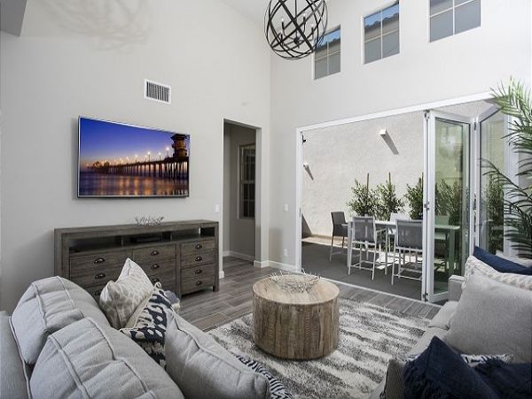 Anaheim Home 998778