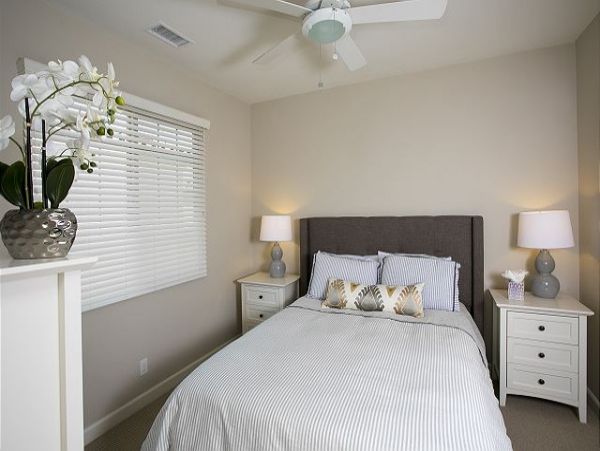 Anaheim Home 998778