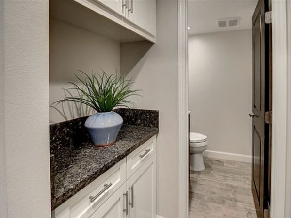 Anaheim Condo 998779