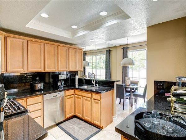Anaheim Home 998781