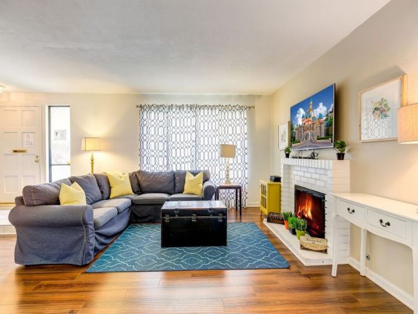 Anaheim Home 998785