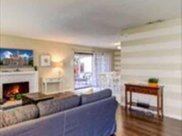Anaheim Home 998785