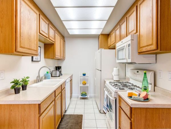 Anaheim Home 998785
