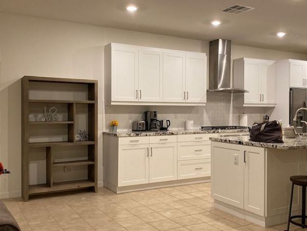Anaheim Home 998786