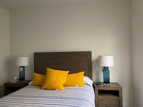 Anaheim Home 998786