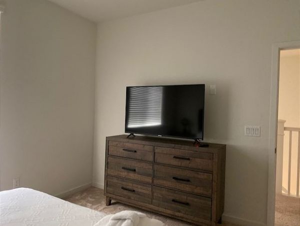 Anaheim Home 998786