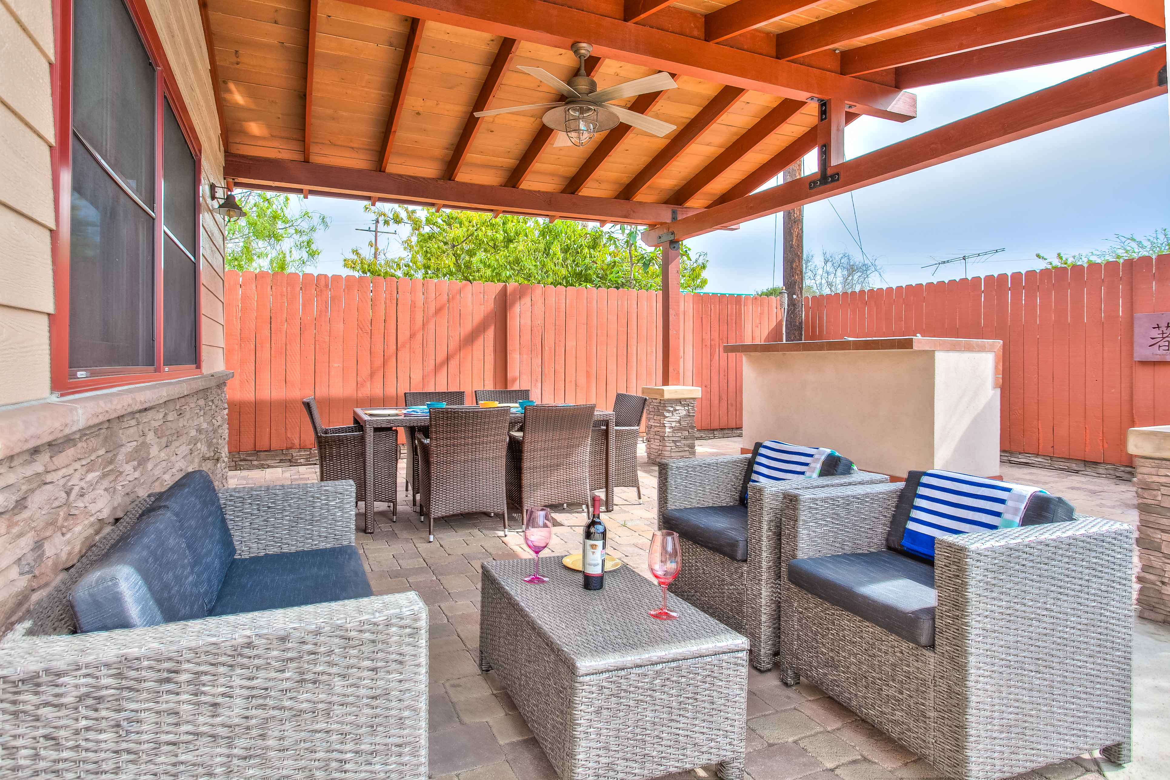Anaheim Home 998787