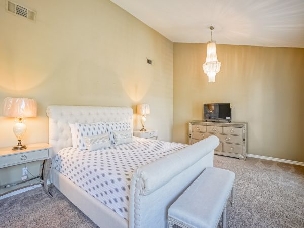 Anaheim Home 998788
