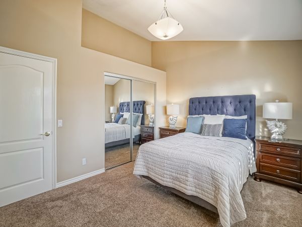 Anaheim Home 998788