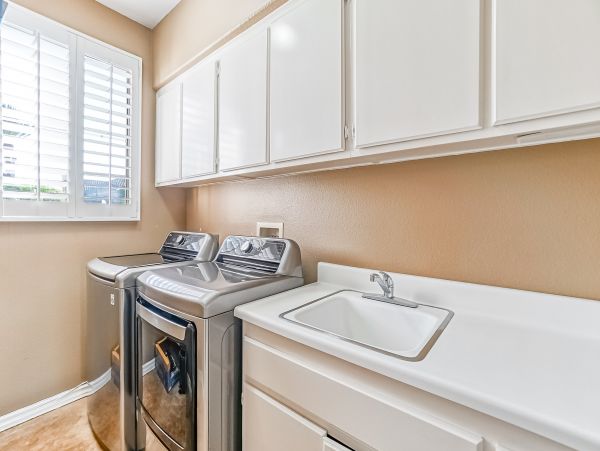 Anaheim Home 998788