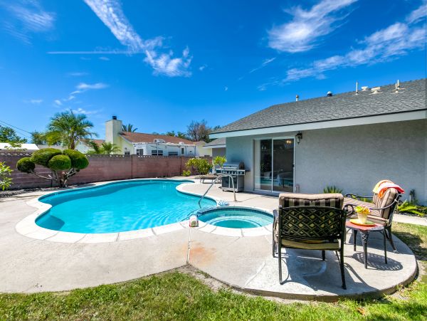 Anaheim Home 998789
