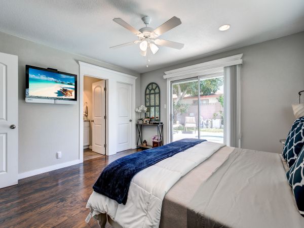 Anaheim Home 998789